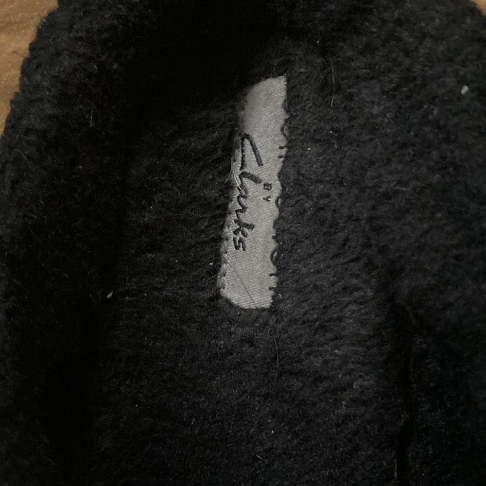 Clarks women’s clog black leather with fleece lining sz 8.5 - Picture 2 of 4